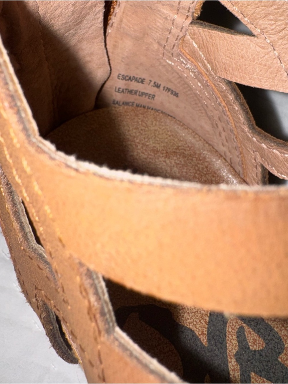 OTBT Escapade 7.5 Brown Leather Wedge Sandals Lace Up Gladiator Boho Comfort - Picture 8 of 8